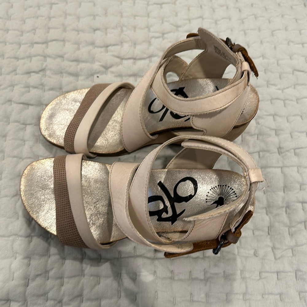 OTBT Wedge sandal in stone